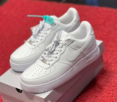 nike air force replicas